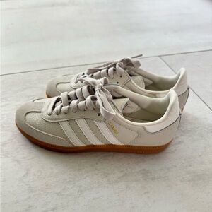 SAMBAS women’s size 5 new